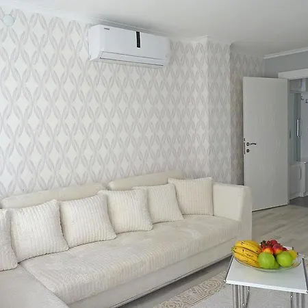 Appartement Roma - Emir Gursu Houses B *