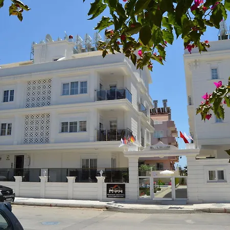 Roma - Emir Gursu Houses B Appartement Bahtili