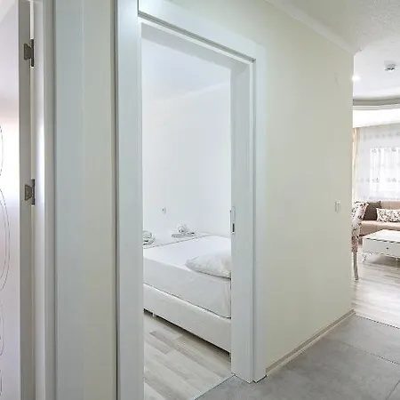 Appartement Roma - Emir Gursu Houses B Bahtili
