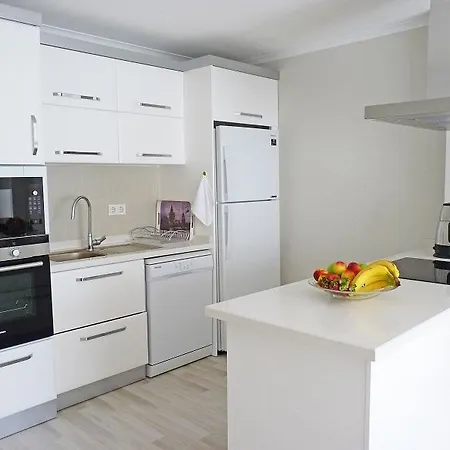 Appartement Roma - Emir Gursu Houses B *